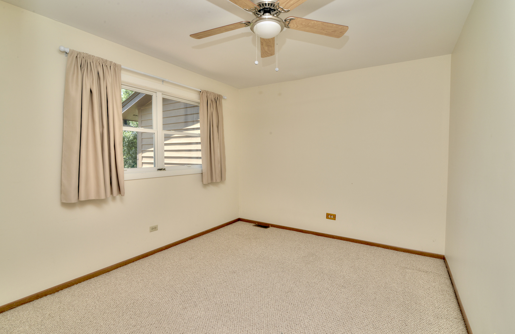 9925 Amanda Lane Property Photo 31