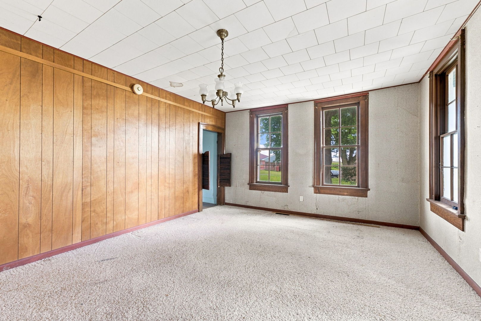1154 280th Street Property Photo 14