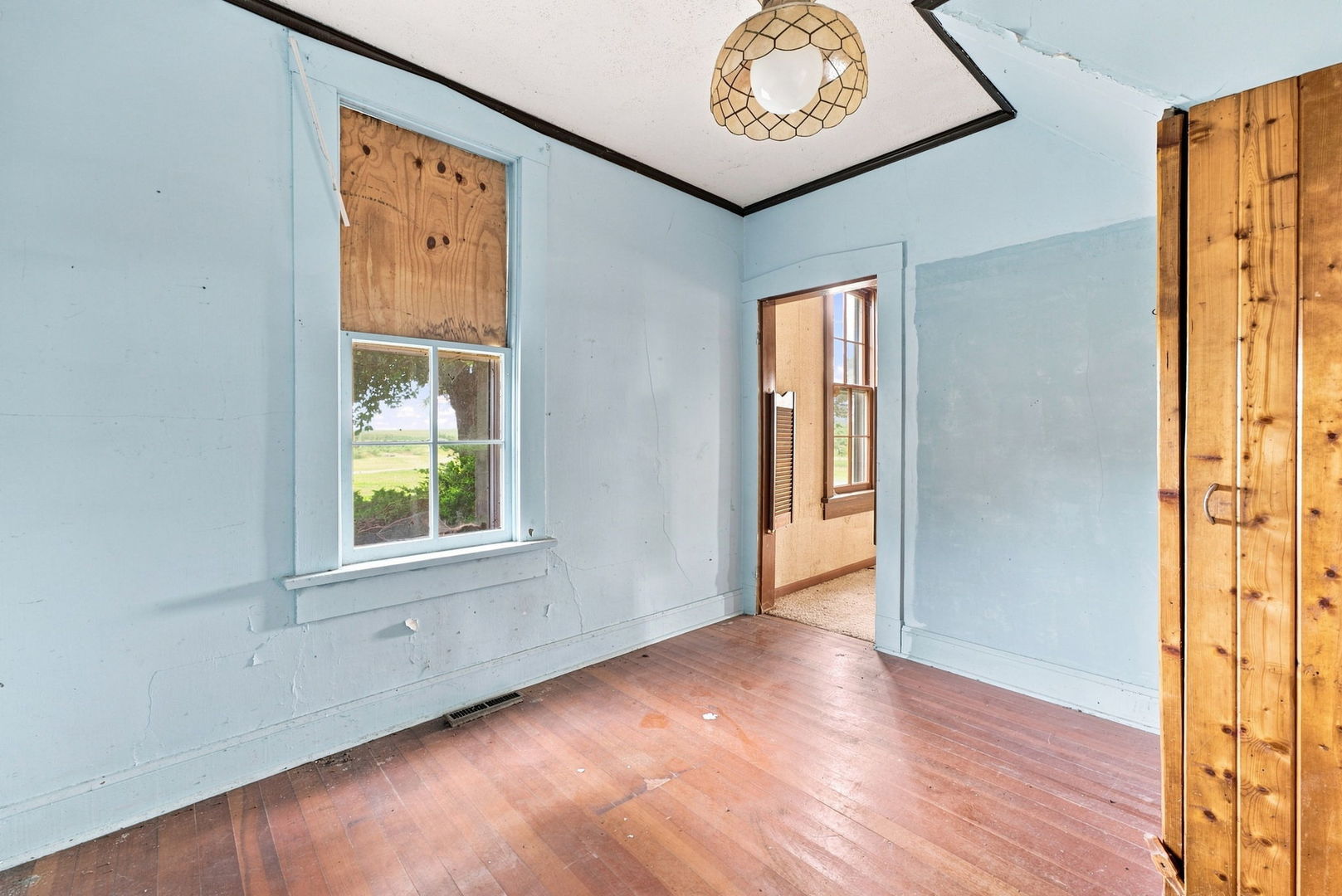 1154 280th Street Property Photo 16