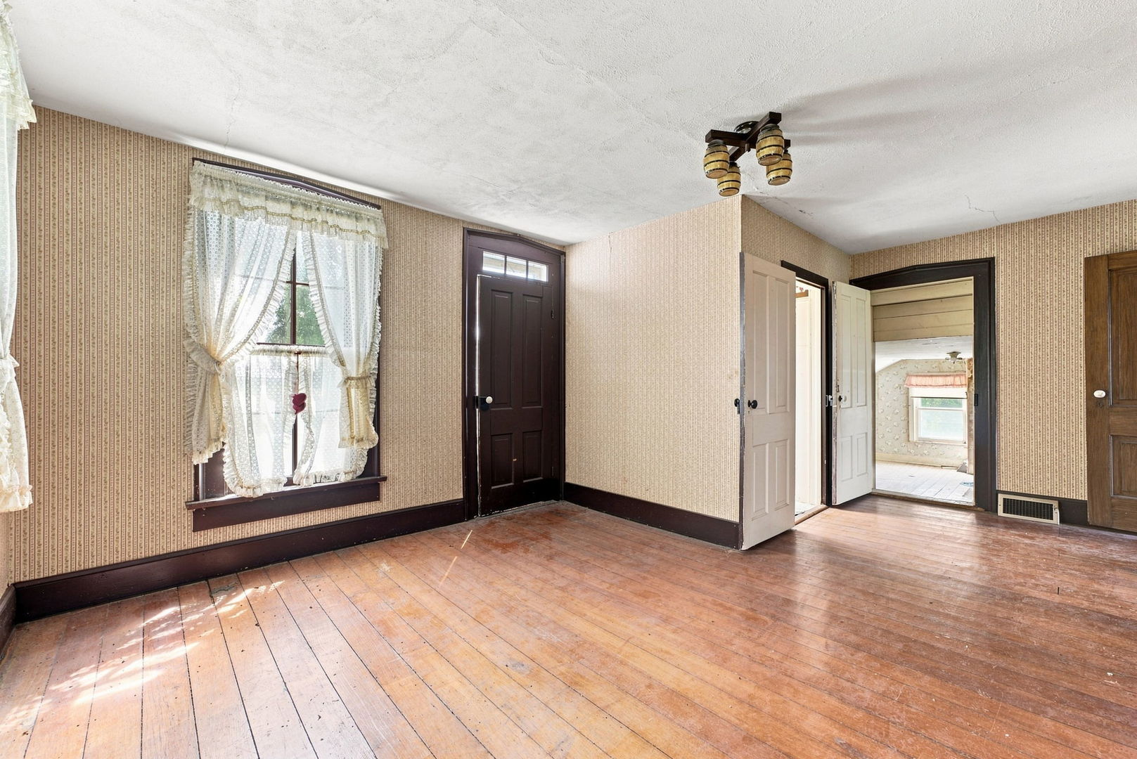 1154 280th Street Property Photo 23