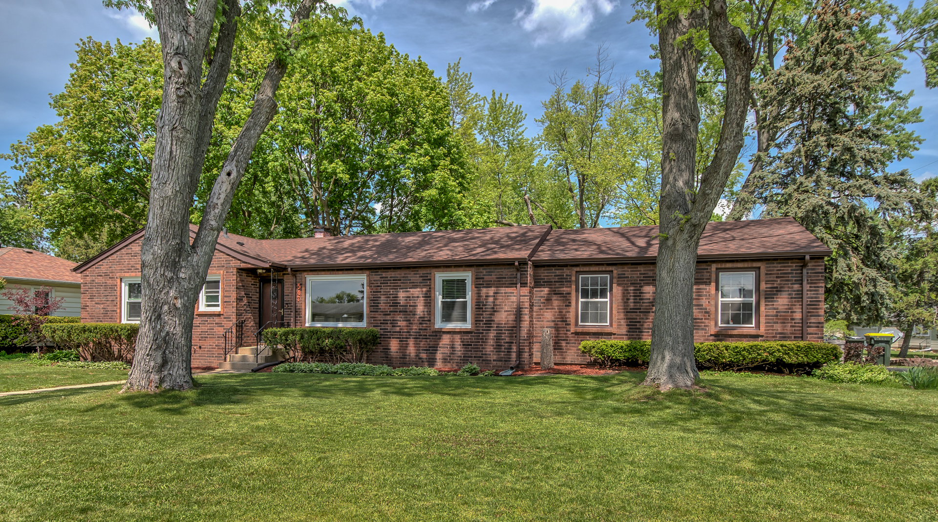 547 Reese Avenue Property Photo 2