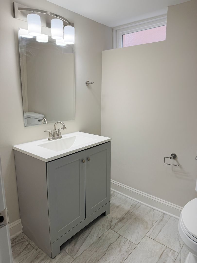 9133 S Halsted Street Property Photo 11