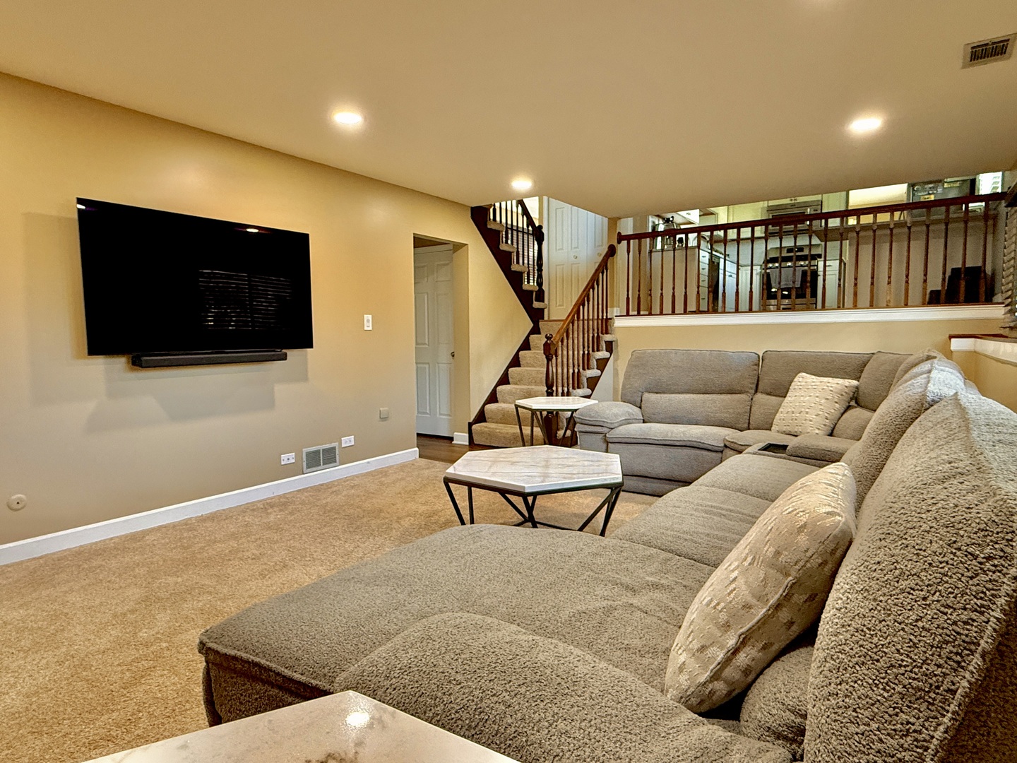 411 Sequoia Court Property Photo 7