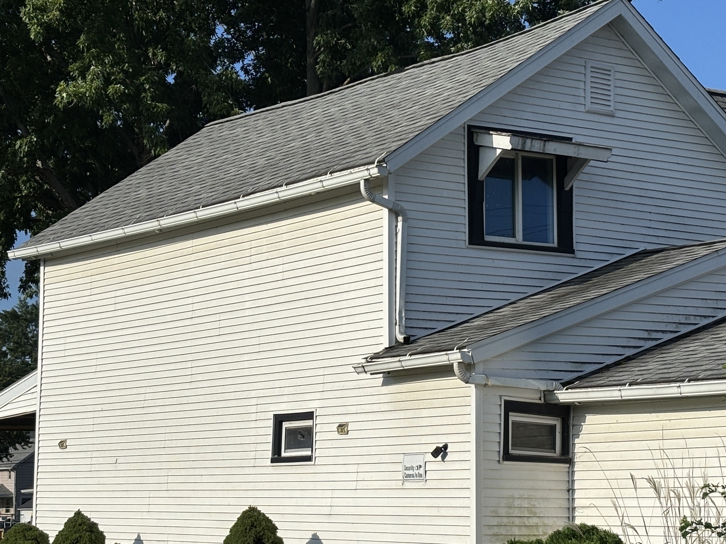 214 2nd Avenue Property Photo 2