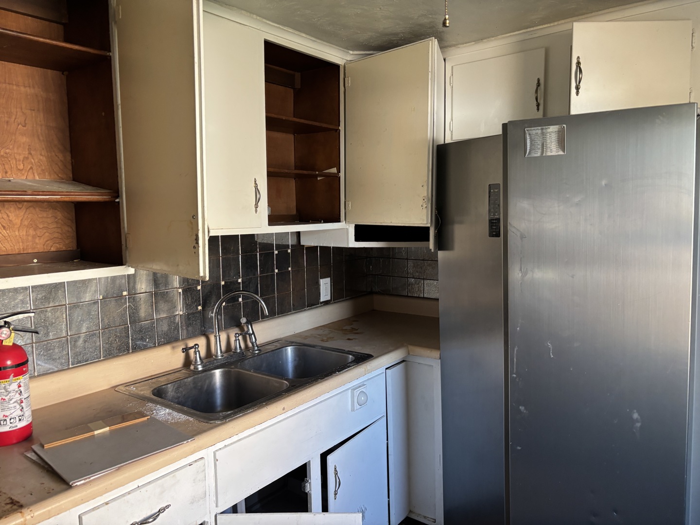 214 2nd Avenue Property Photo 14