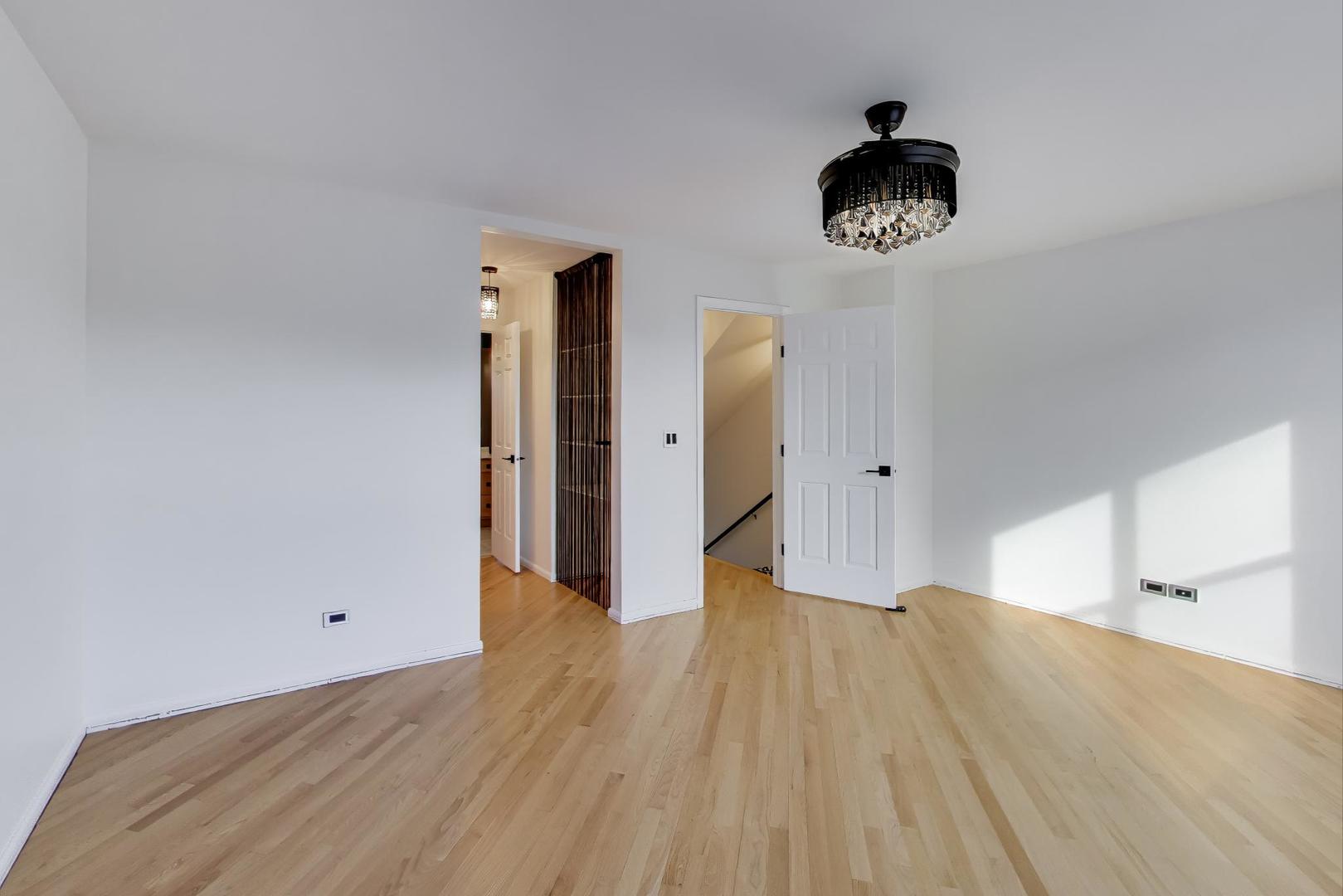 6951 N Western Avenue F Property Photo 18