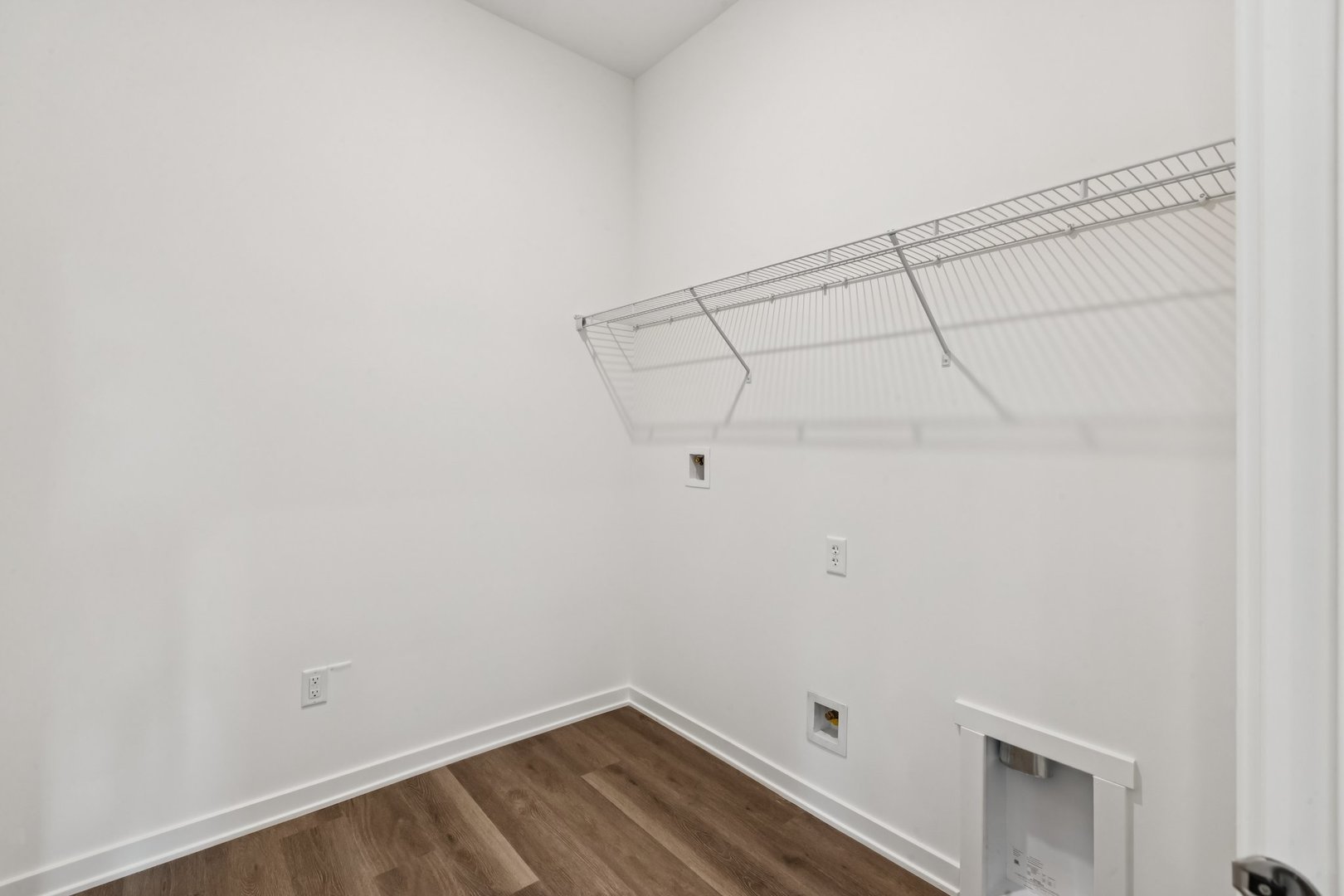 6453 Maple Glen Drive Property Photo 12