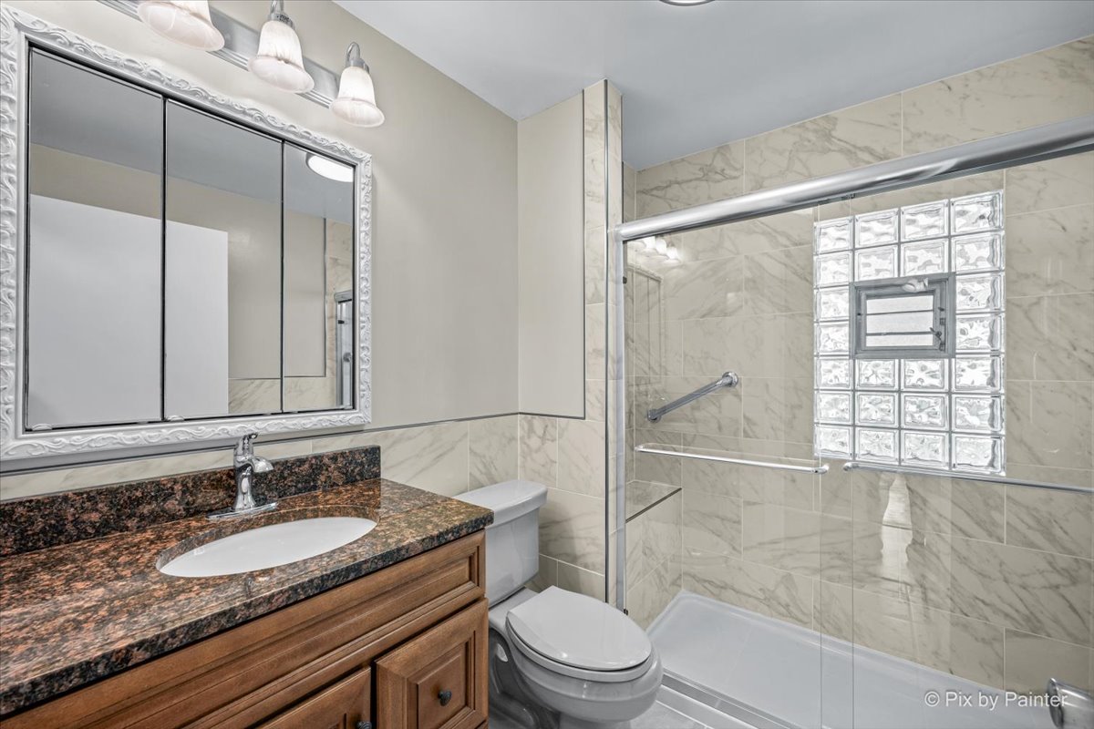 746 Parkway Avenue Property Photo 10