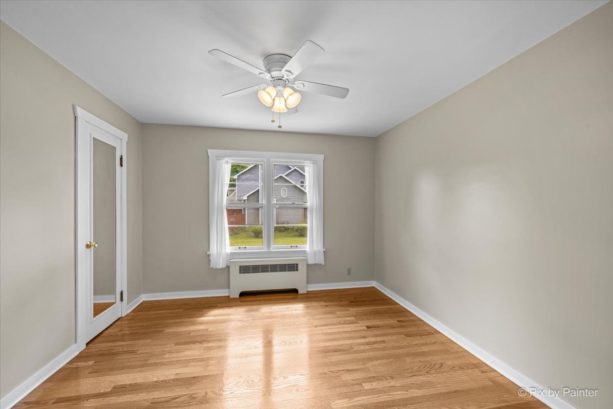 746 Parkway Avenue Property Photo 11