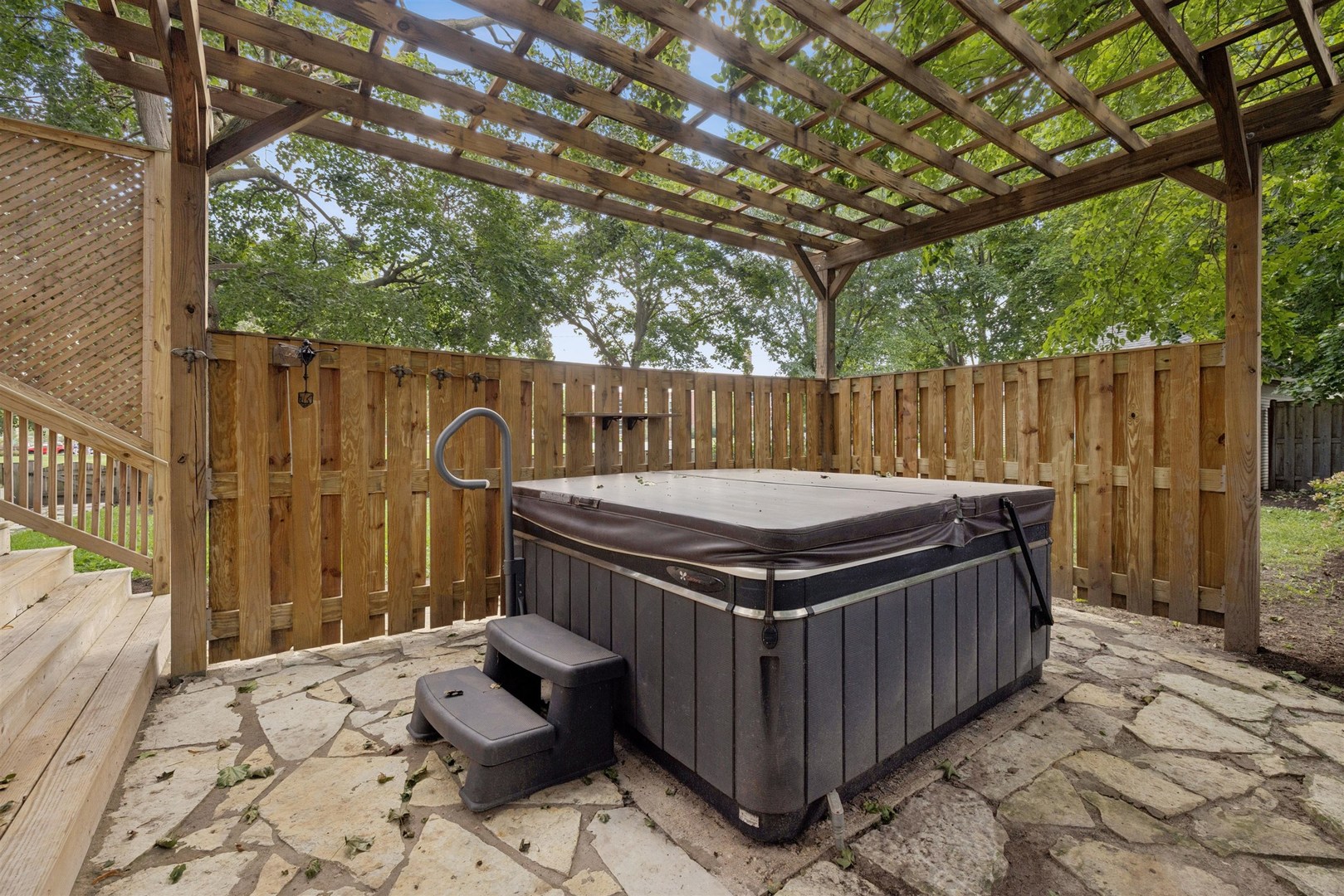 110 S Walkup Avenue Property Photo 31