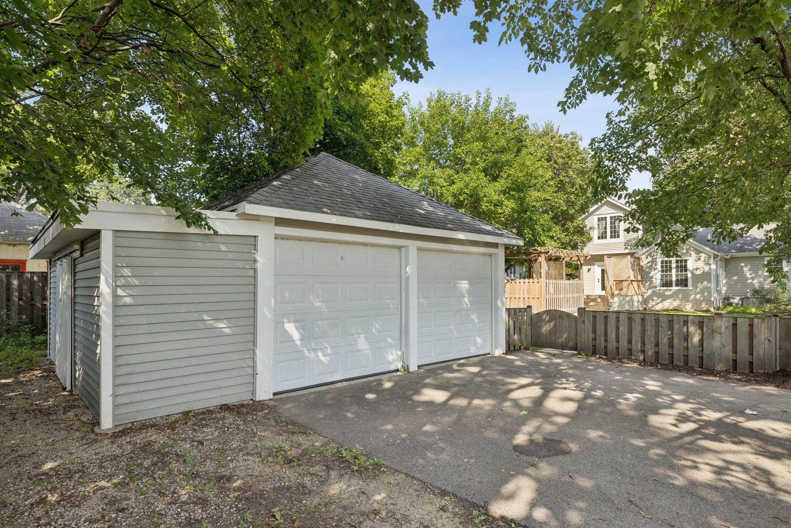 110 S Walkup Avenue Property Photo 34