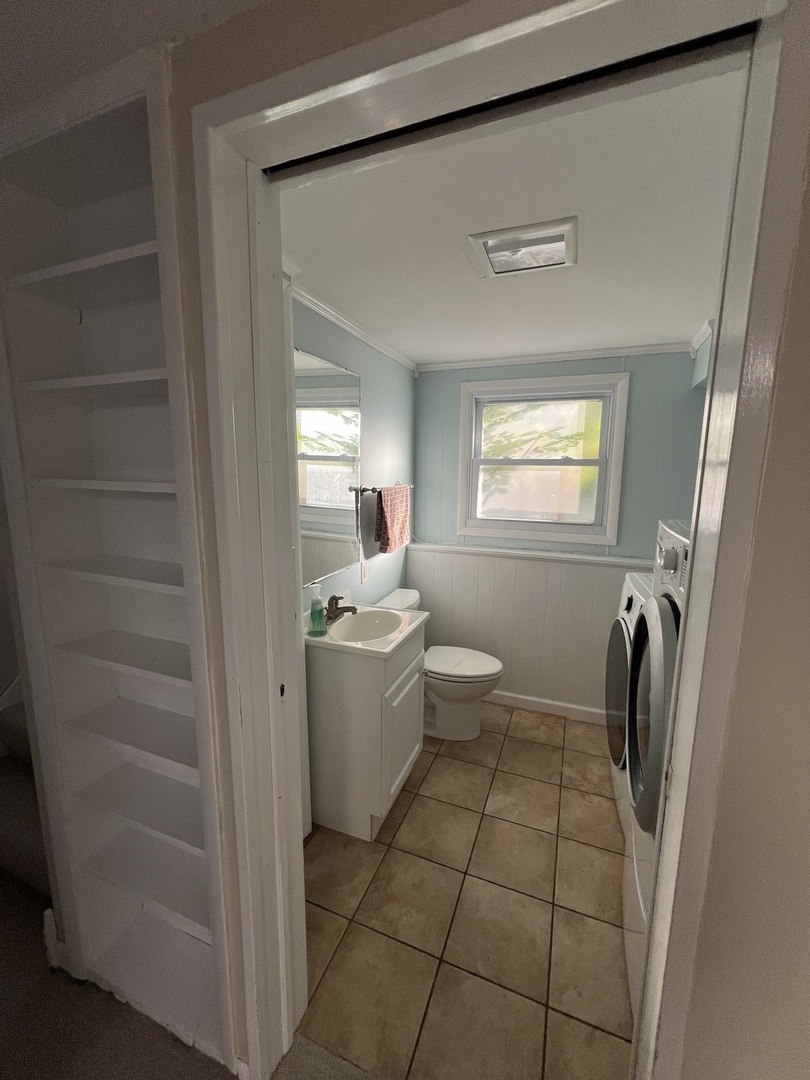 5717 Dover Road Property Photo 12
