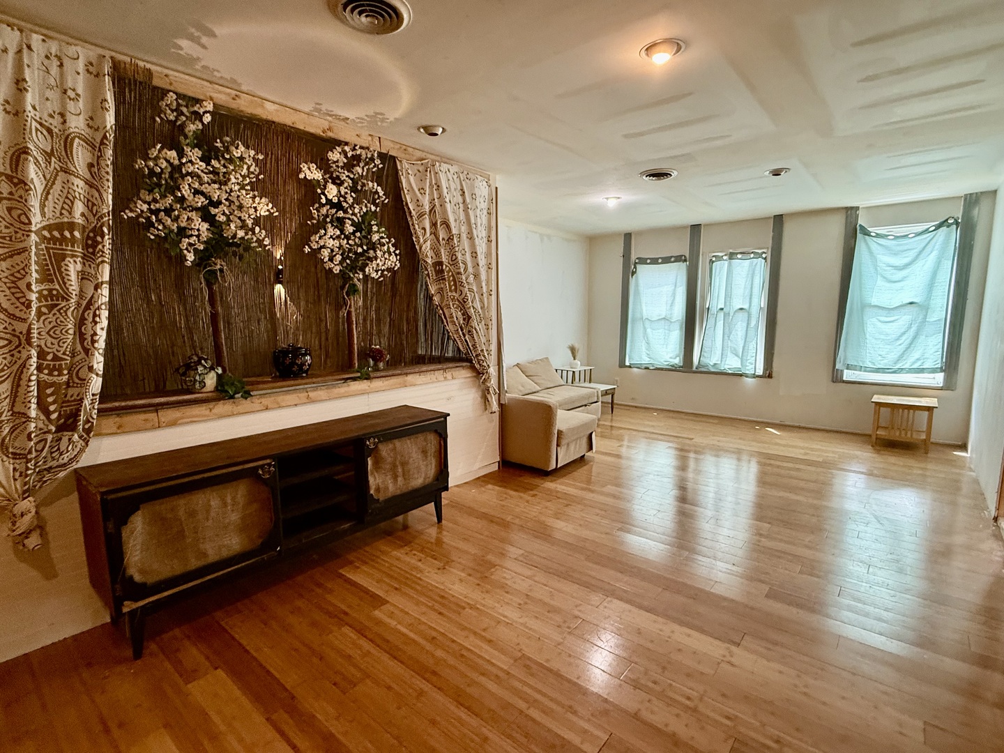 1819 4th Street Property Photo 8