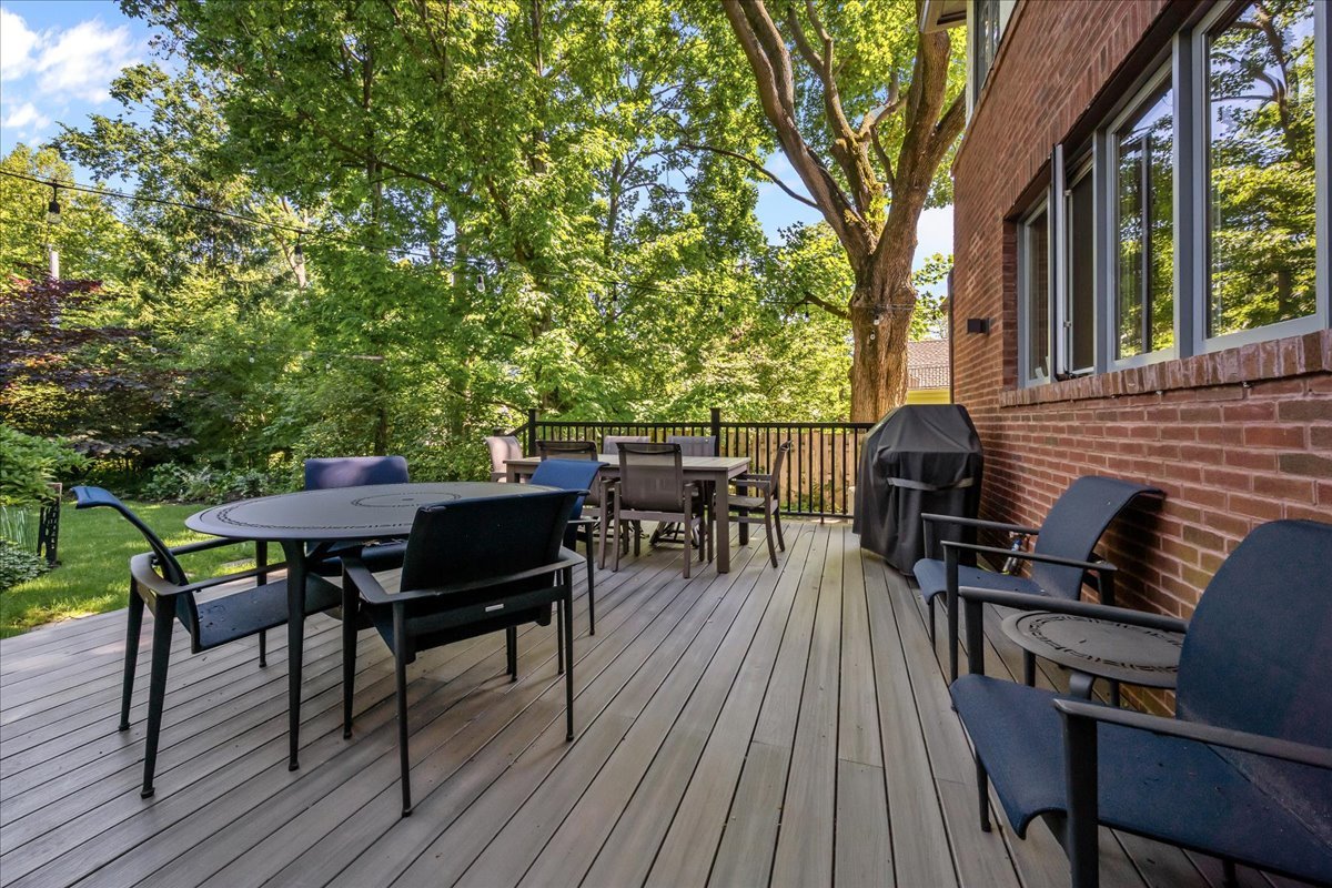 1620 Ravine Terrace Property Photo 5