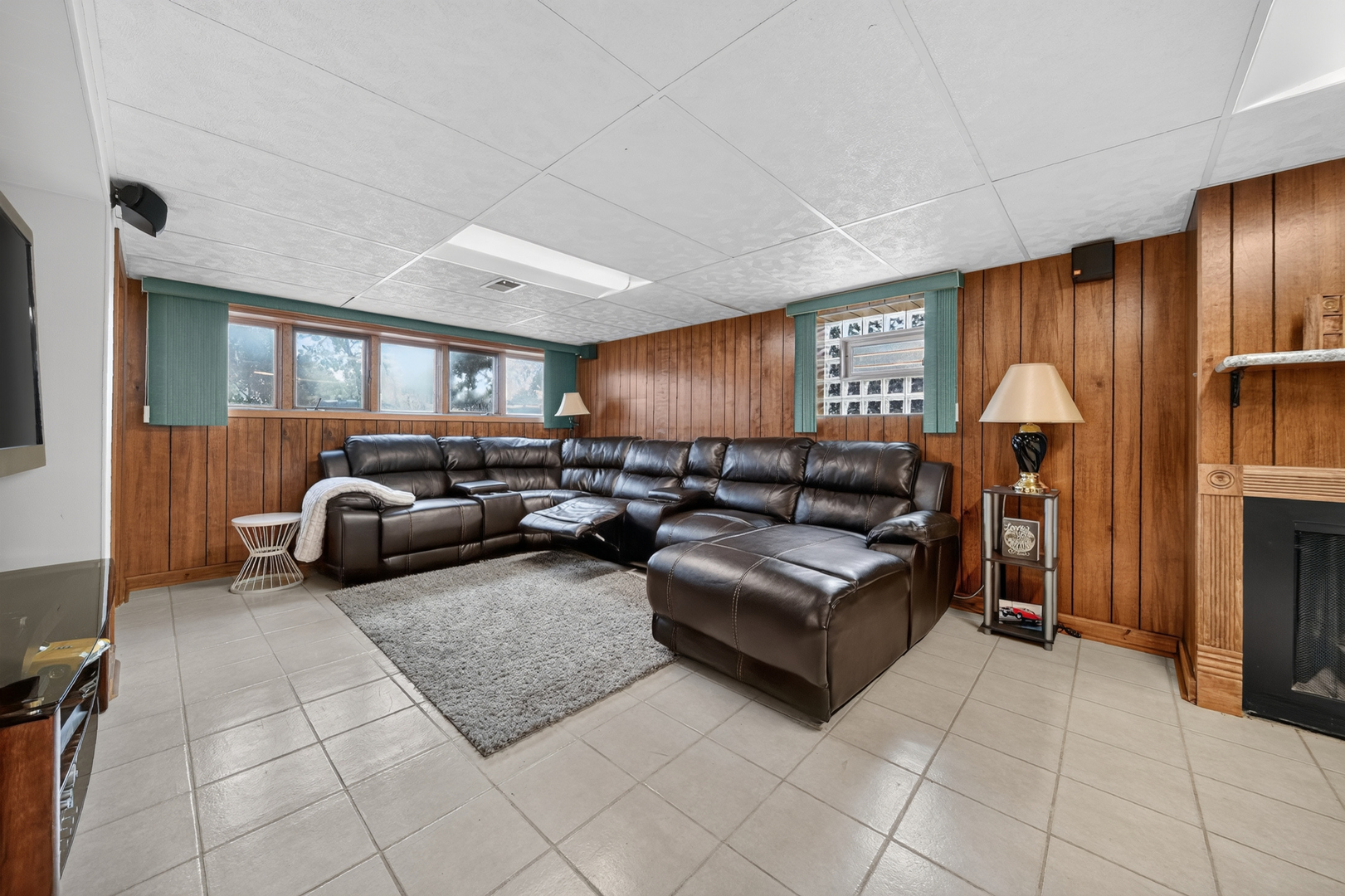 7936 W 101 Place Property Photo 25