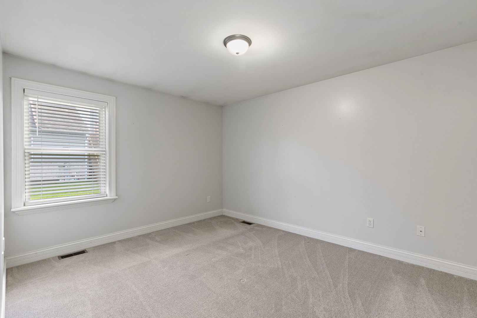 3853 South Pointe Drive B Property Photo 20