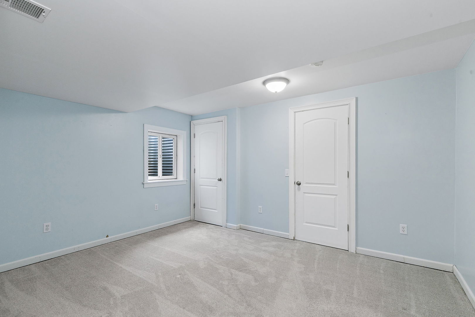 3853 South Pointe Drive B Property Photo 26