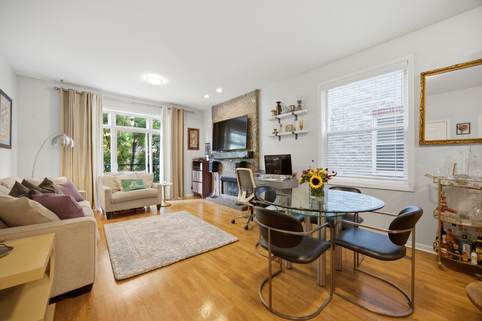2127 W Rice Street 2e Property Photo 6