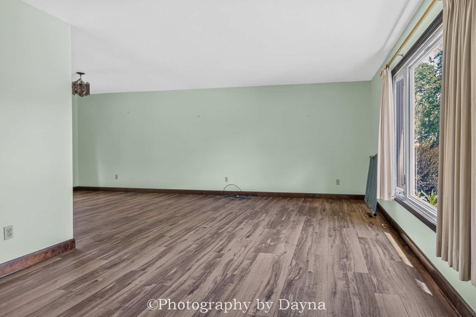 379 Fox Trail Drive Property Photo 5