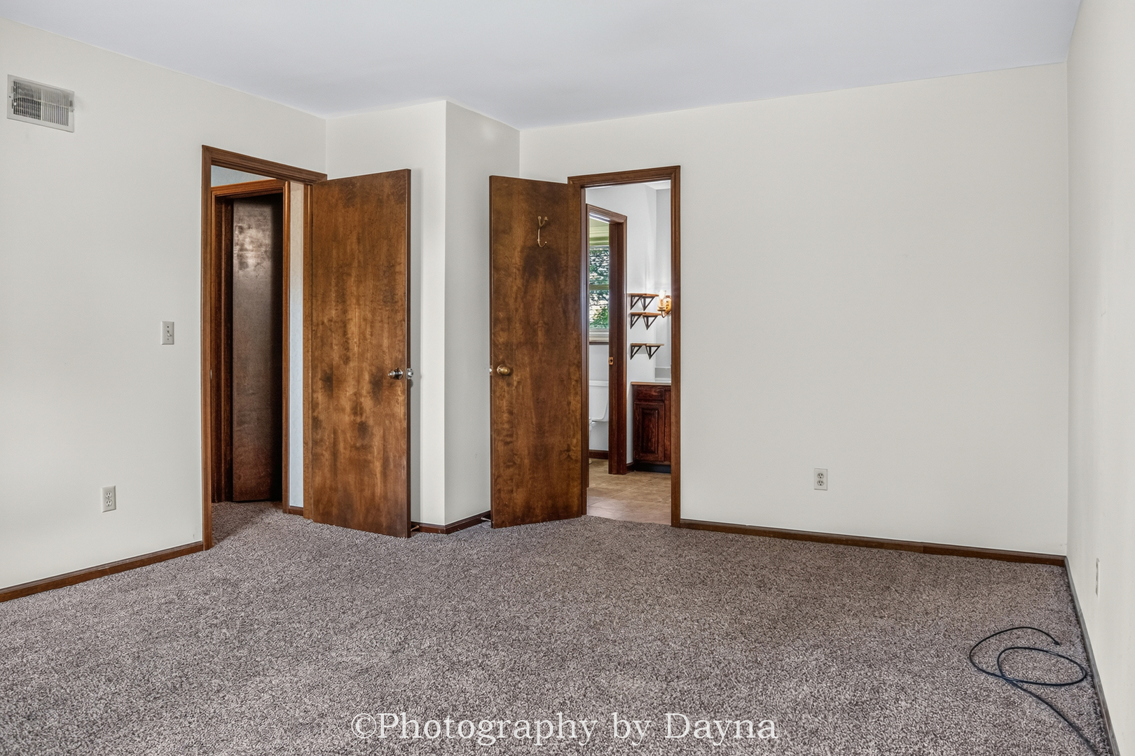 379 Fox Trail Drive Property Photo 22