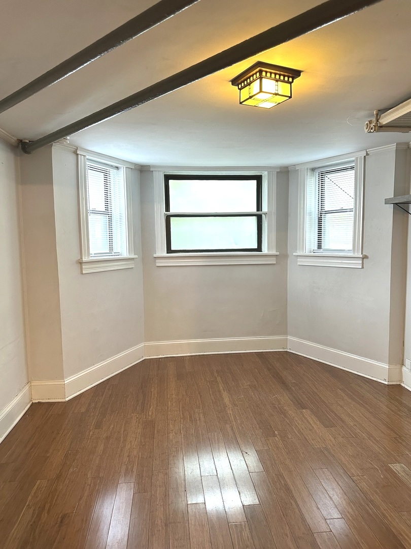 346 N Austin Boulevard G Property Photo 12