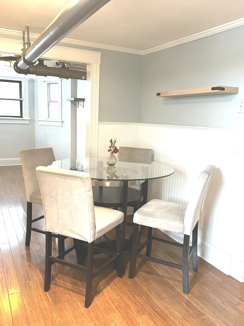 346 N Austin Boulevard G Property Photo 13