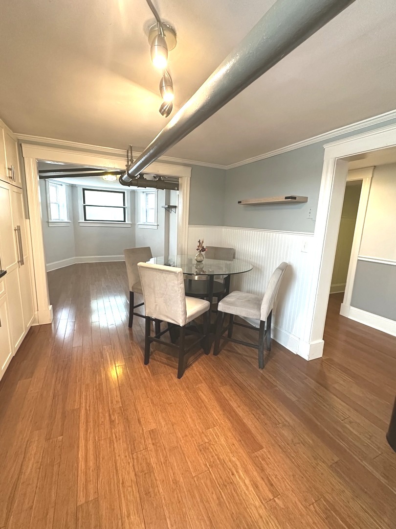 346 N Austin Boulevard G Property Photo 14