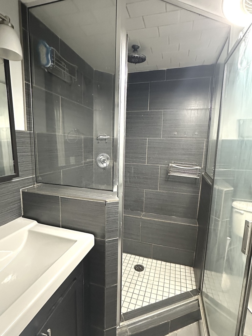 346 N Austin Boulevard G Property Photo 25