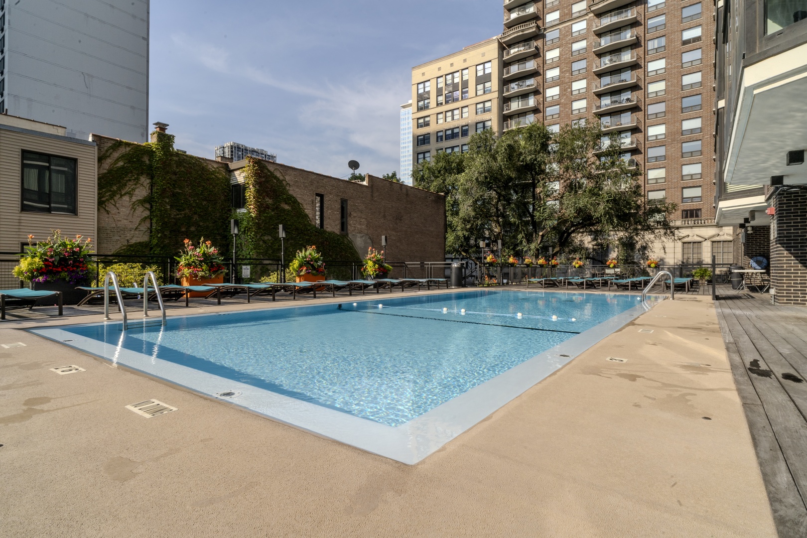 21 W Goethe Street 5g Property Photo 14