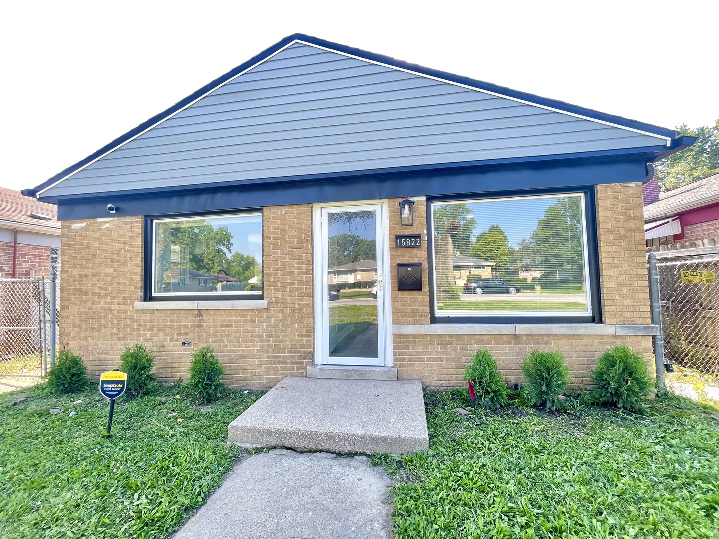 15822 S Ashland Avenue Property Photo 1