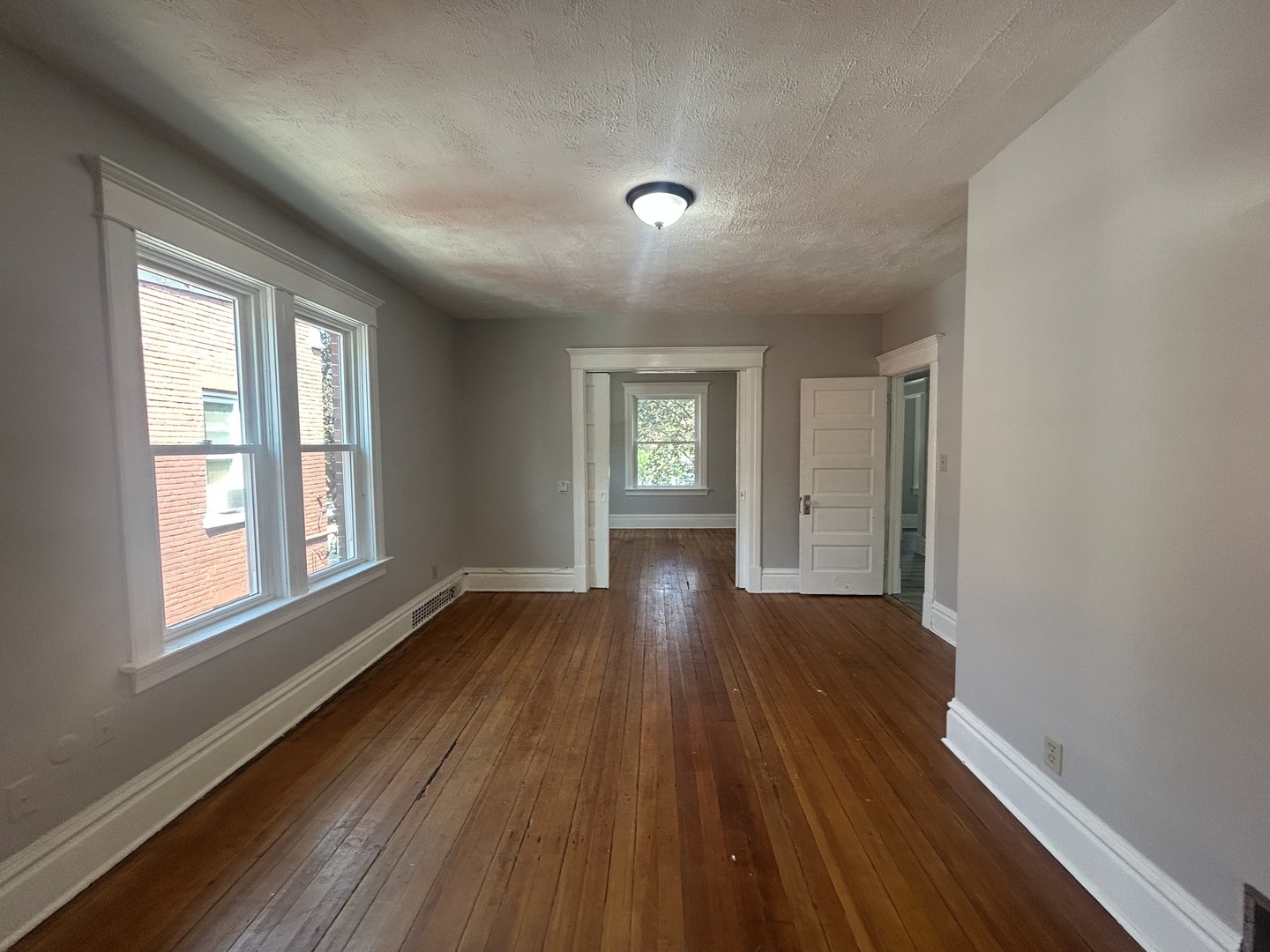1421 Charles Street Property Photo 8