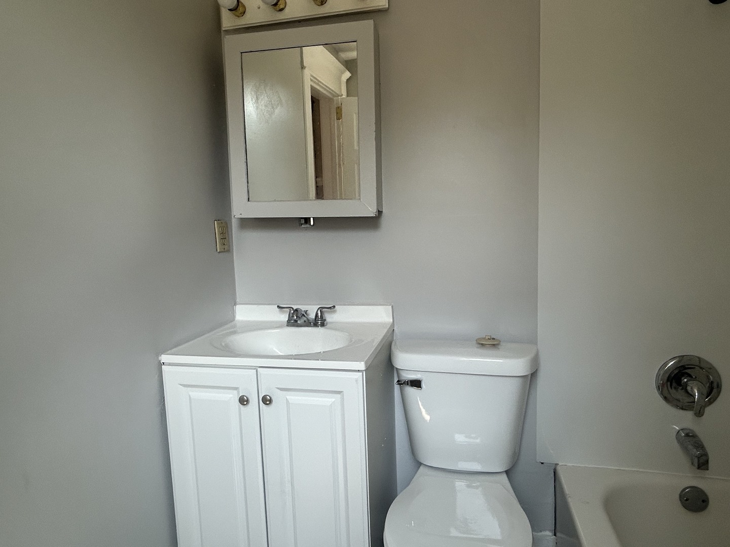 1421 Charles Street Property Photo 15