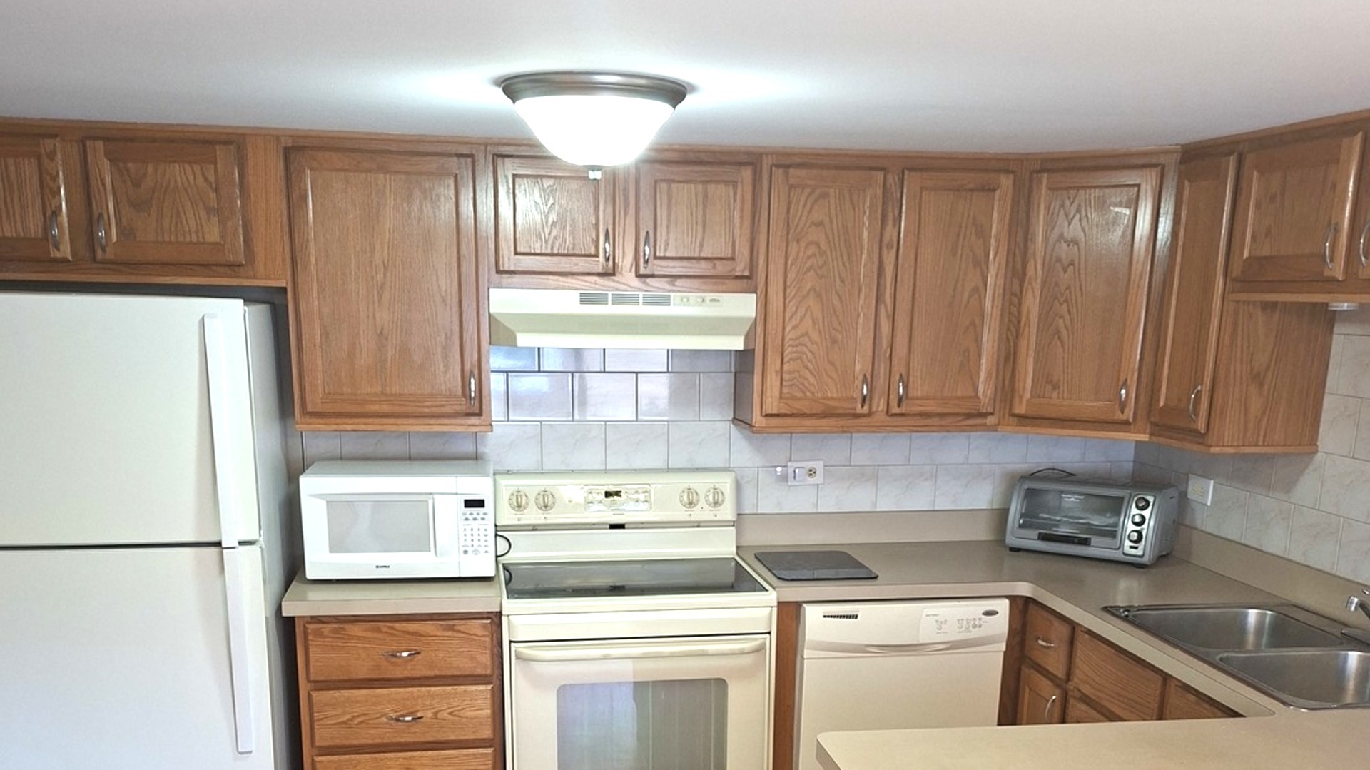 8106 Marion Drive 1w Property Photo 6
