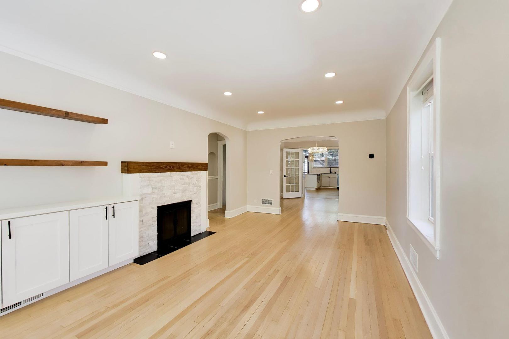 1820 S Ashland Avenue Property Photo 9
