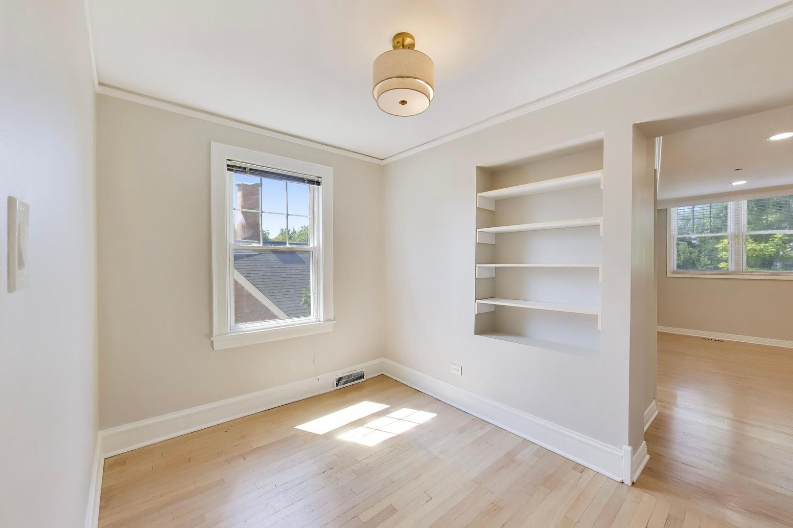 1820 S Ashland Avenue Property Photo 27