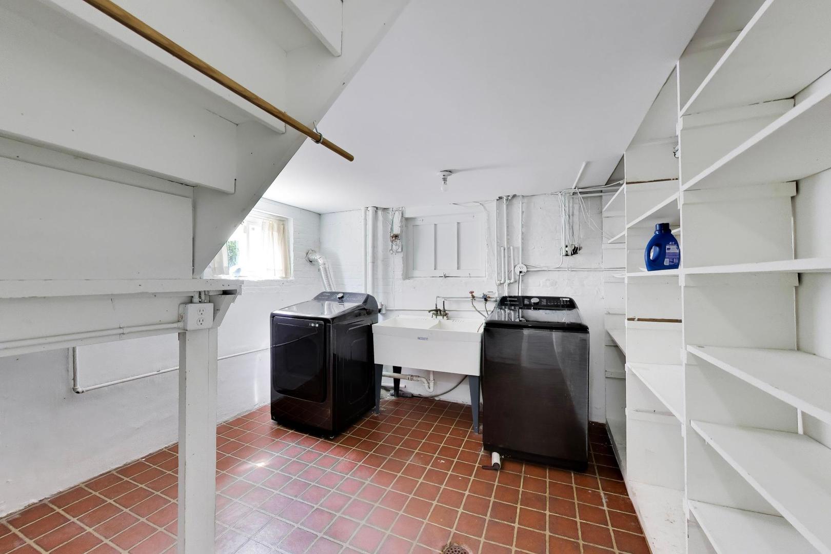 1820 S Ashland Avenue Property Photo 41