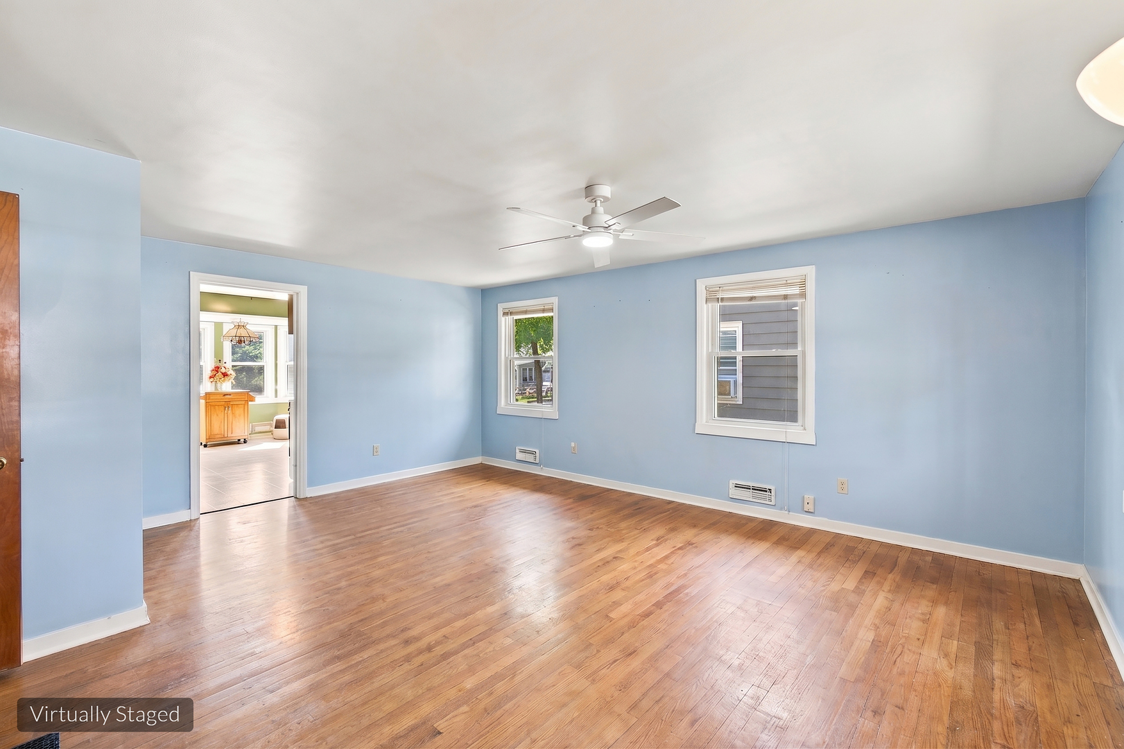 121 S Commonwealth Avenue Property Photo 4