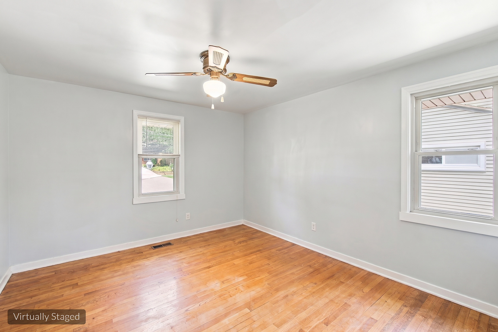 121 S Commonwealth Avenue Property Photo 16