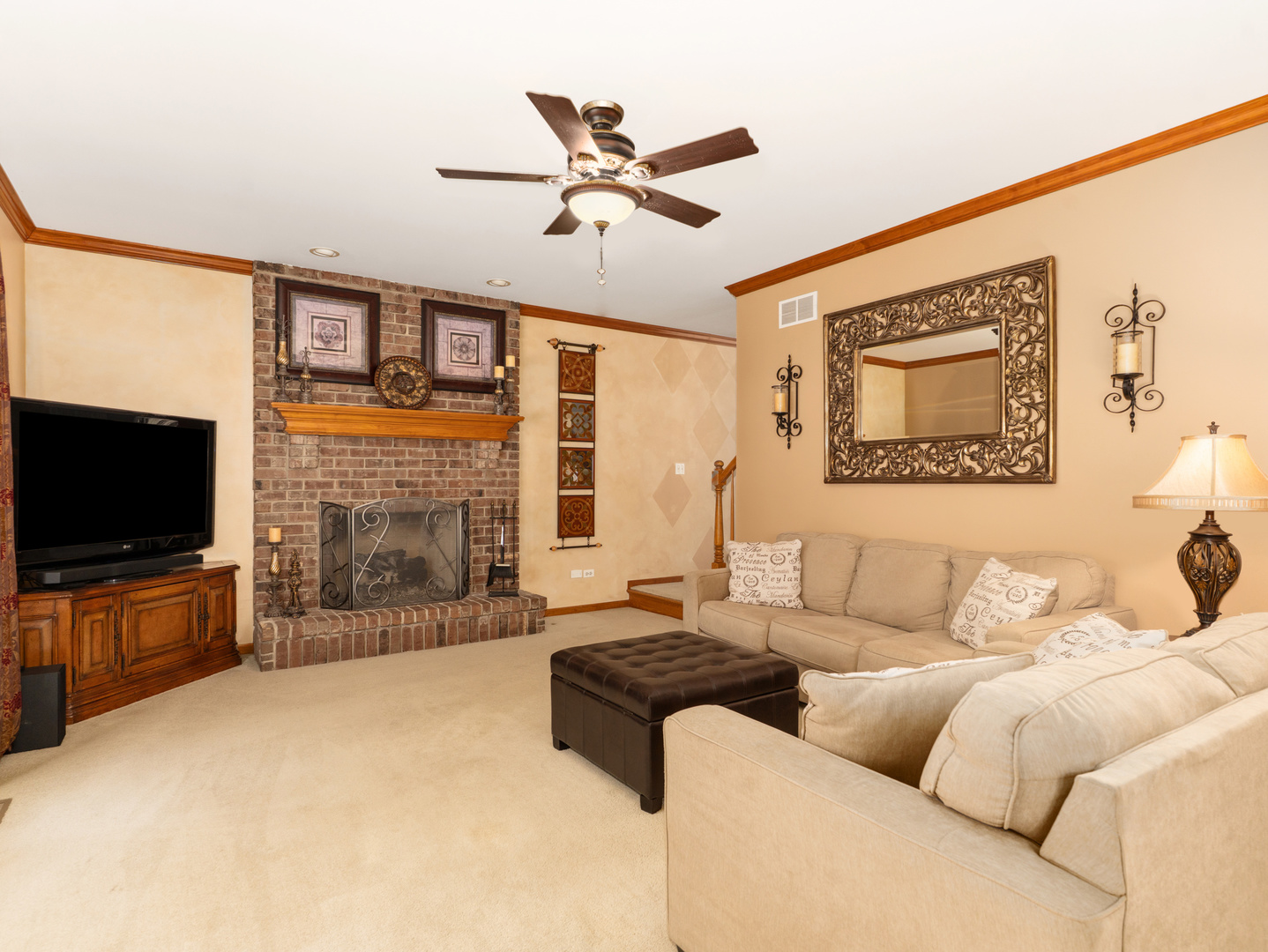 707 Evergreen Lane Property Photo 8