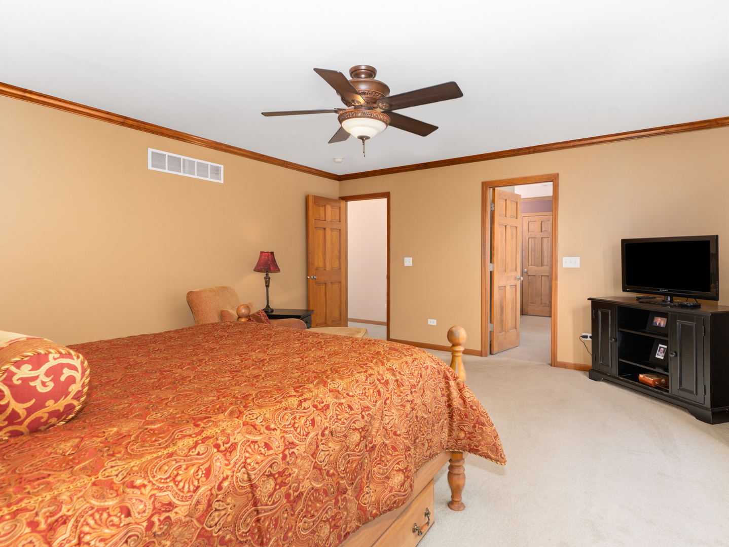 707 Evergreen Lane Property Photo 16