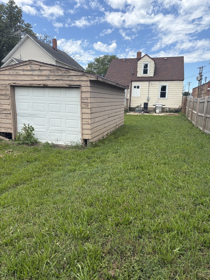 148 S Prairie Avenue Property Photo 14