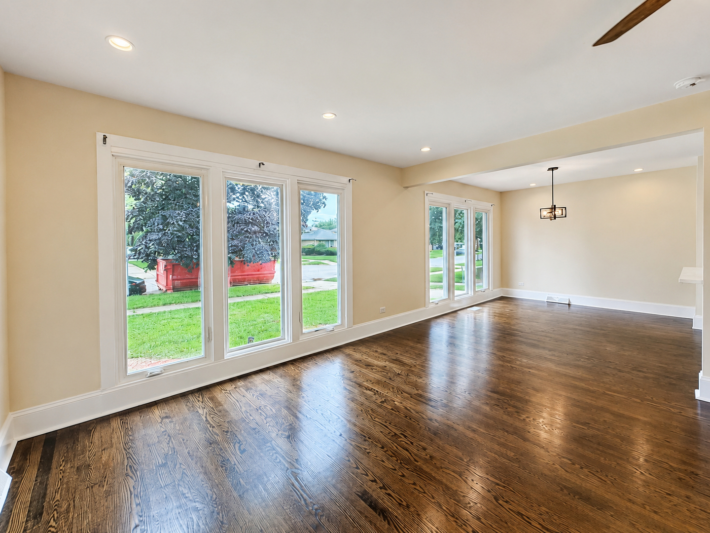 14446 Dante Avenue Property Photo 6