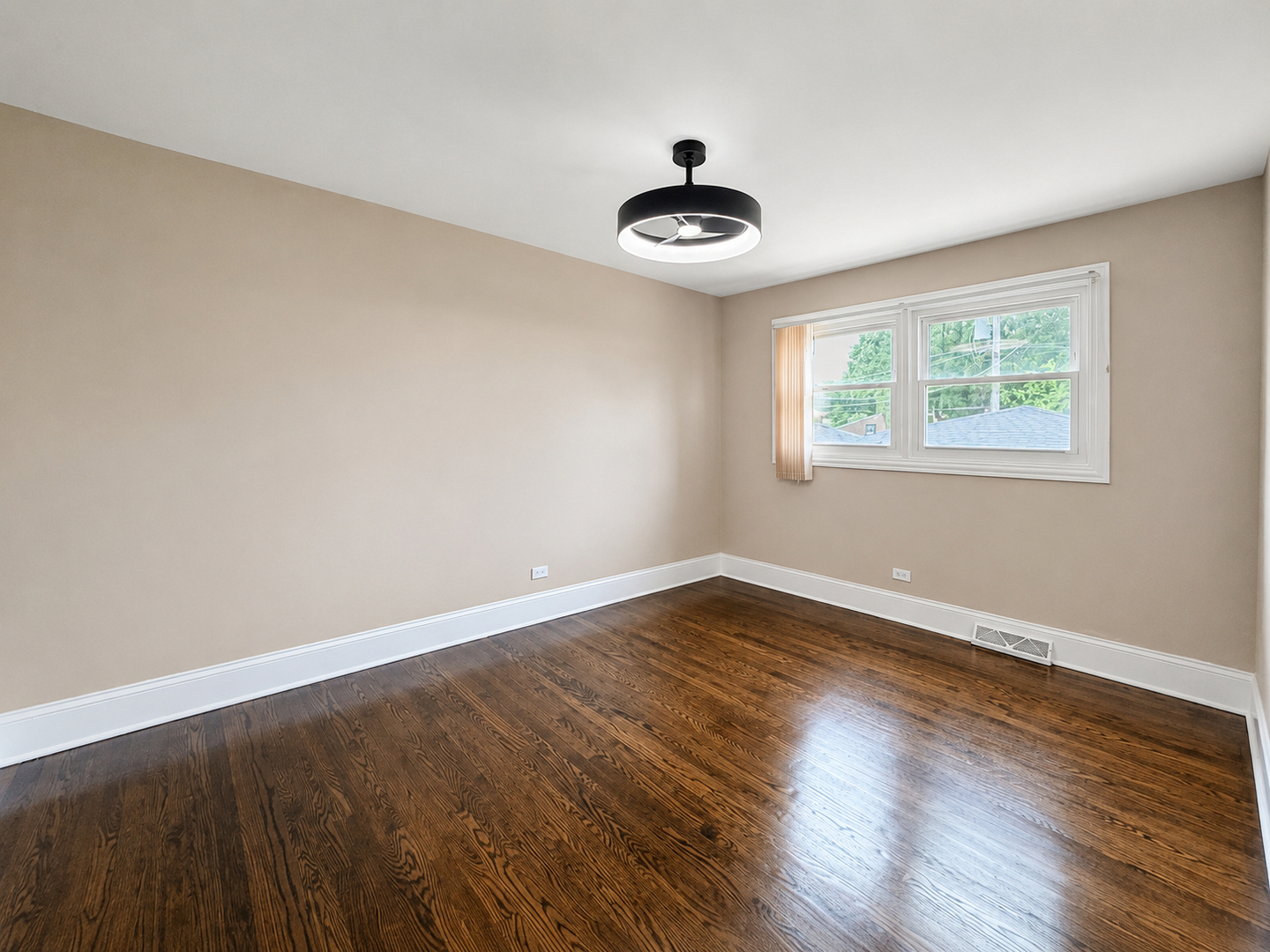 14446 Dante Avenue Property Photo 12