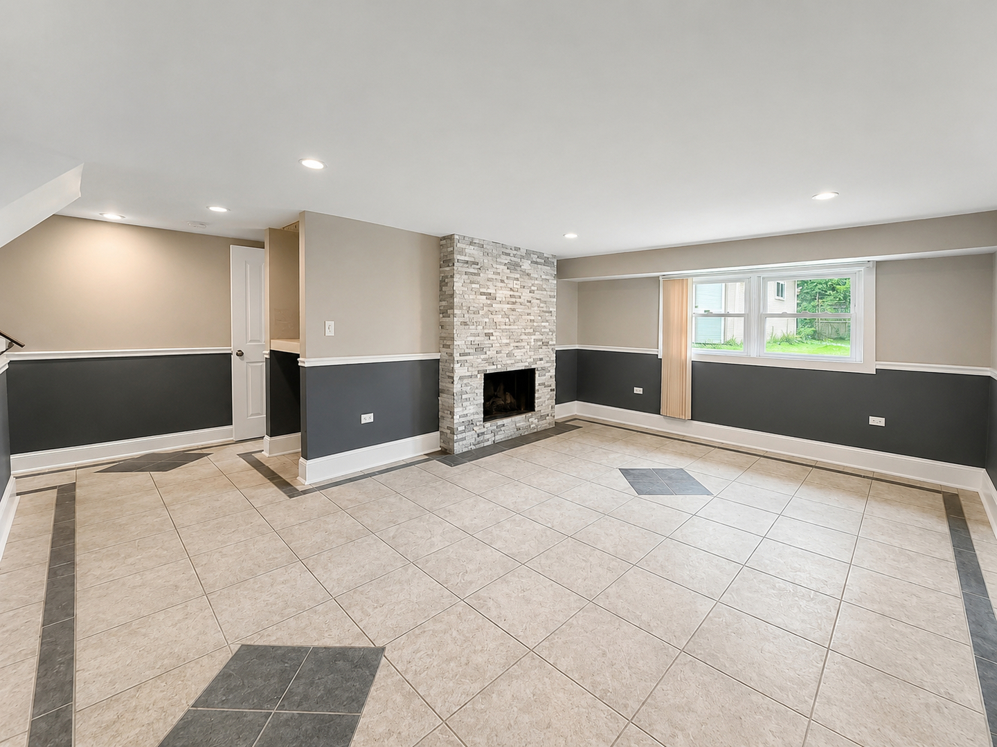 14446 Dante Avenue Property Photo 24