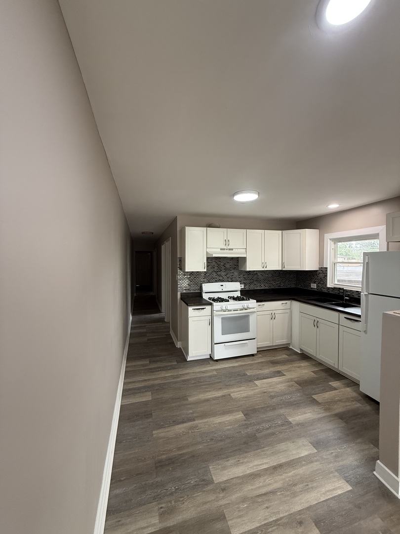 1506 W 127th Street Property Photo 15