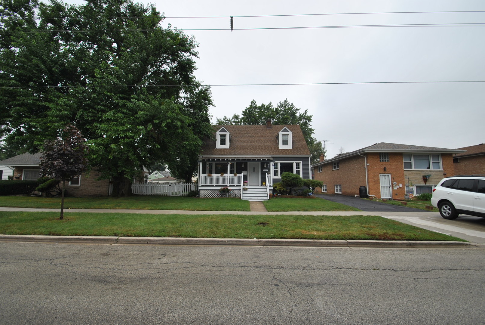 1600 N 33rd Avenue Property Photo 1