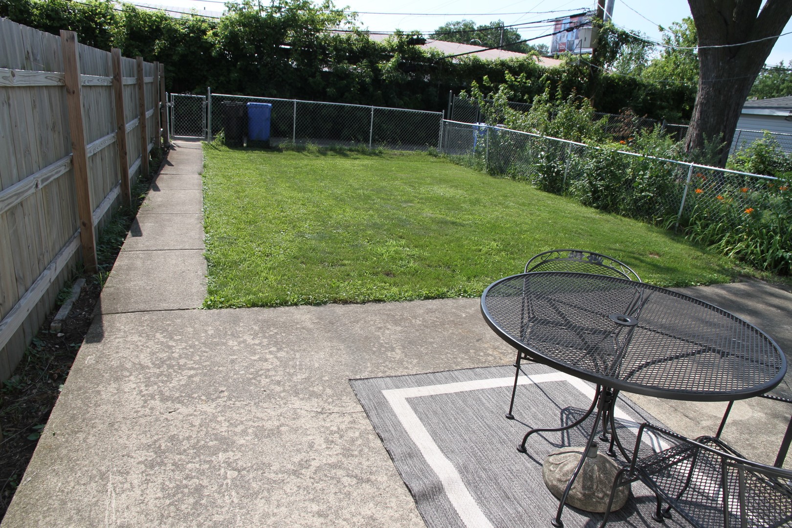 9042 S Emerald Avenue Property Photo 36