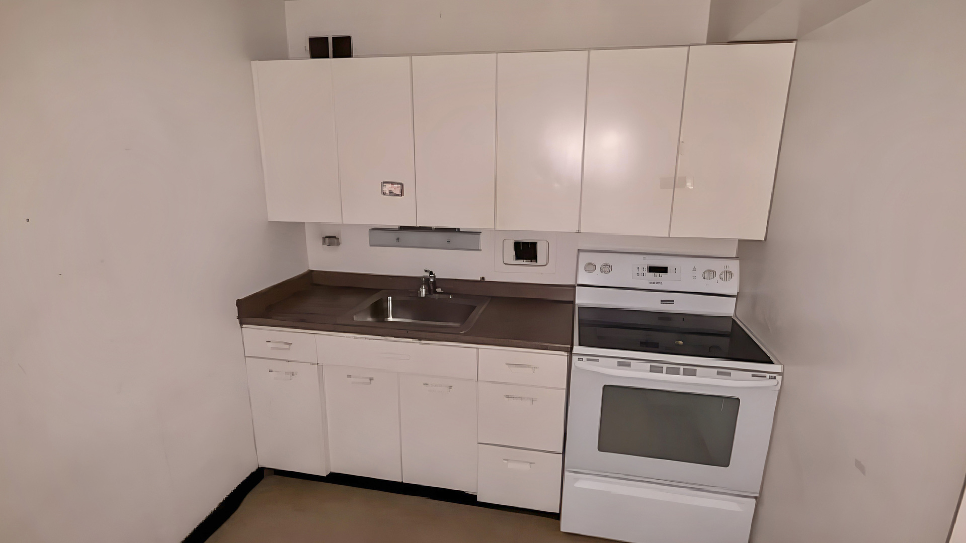 7337 S South Shore Drive 214 Property Photo 12