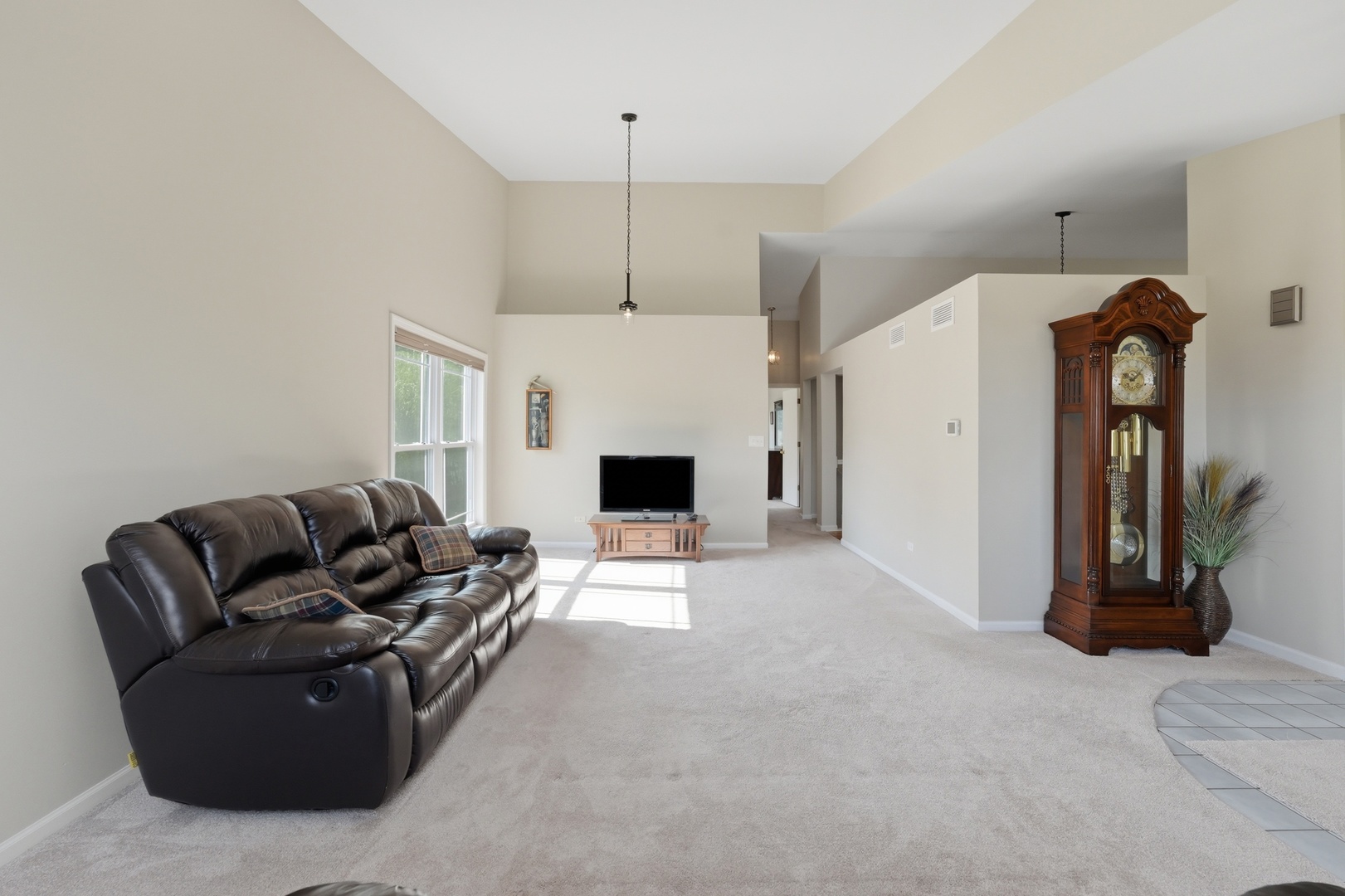 413 Harbor Drive Property Photo 5