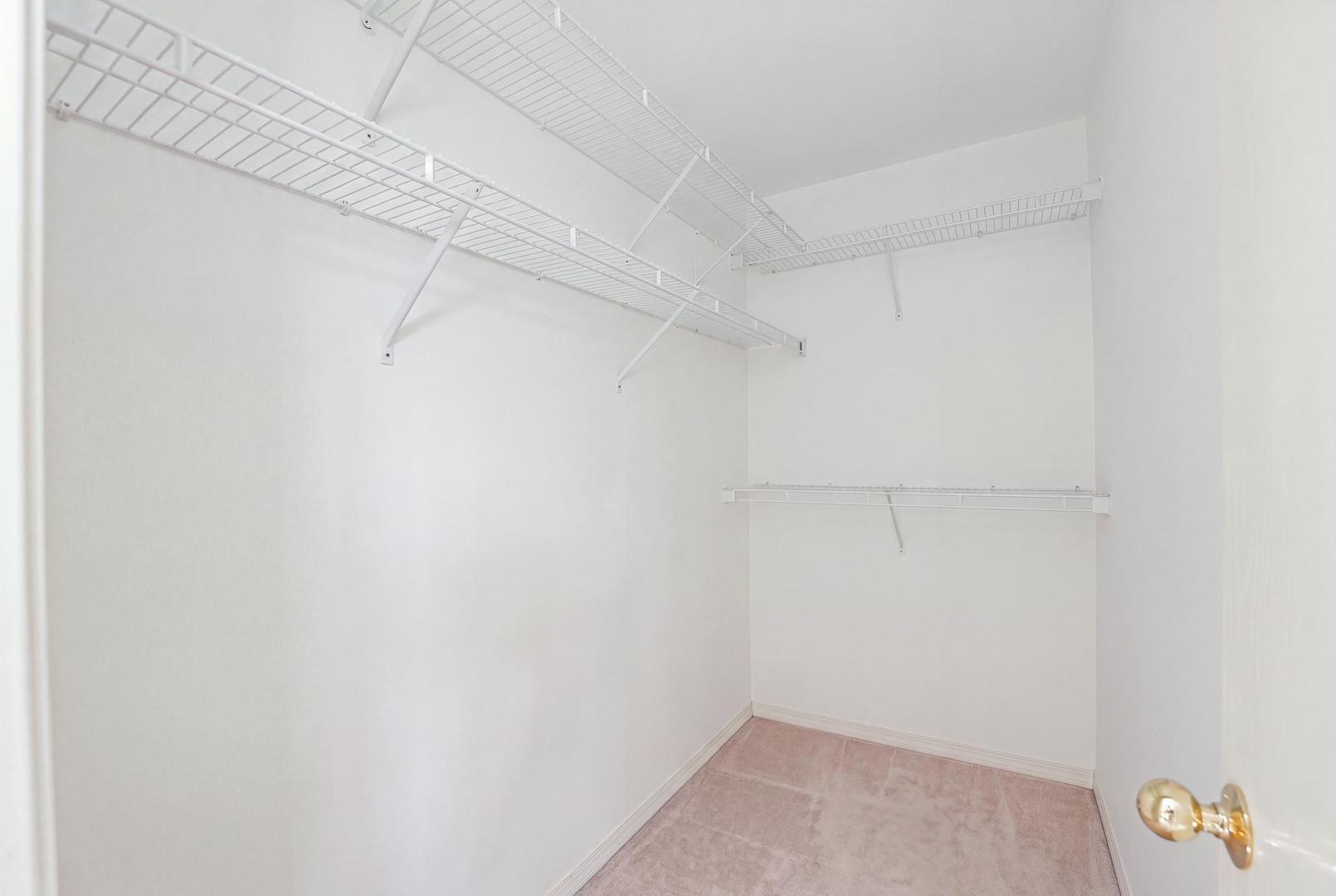 413 Harbor Drive Property Photo 12